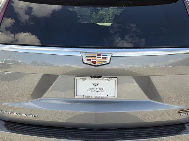 2023 Cadillac Escalade 5th Gen - Image 13 of 21