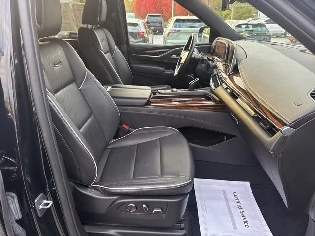 2023 Cadillac Escalade 5th Gen - Image 9 of 12