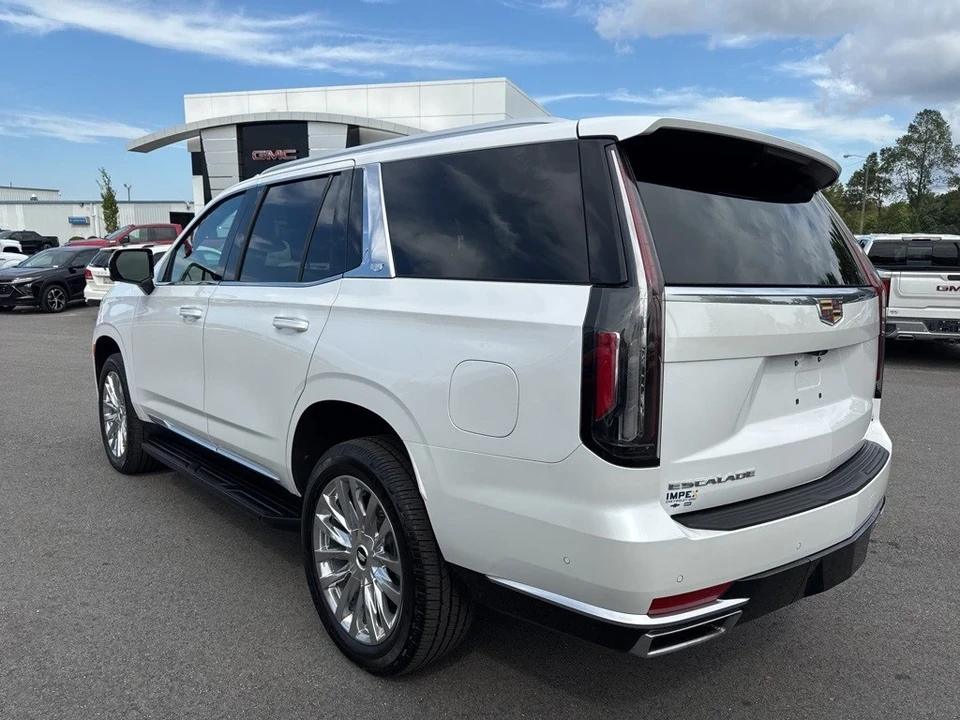 2023 Cadillac Escalade 5th Gen - Image 3 of 12