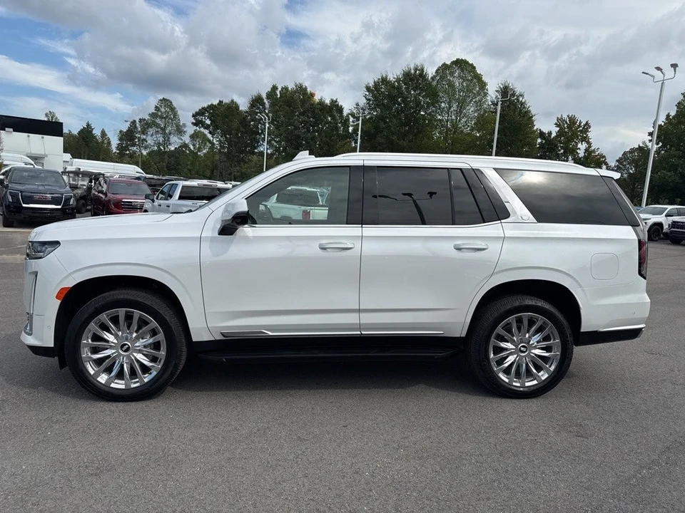 2023 Cadillac Escalade 5th Gen - Image 2 of 12