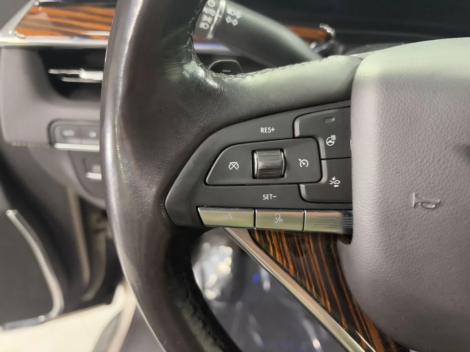 2023 Cadillac Escalade 5th Gen - Image 10 of 12