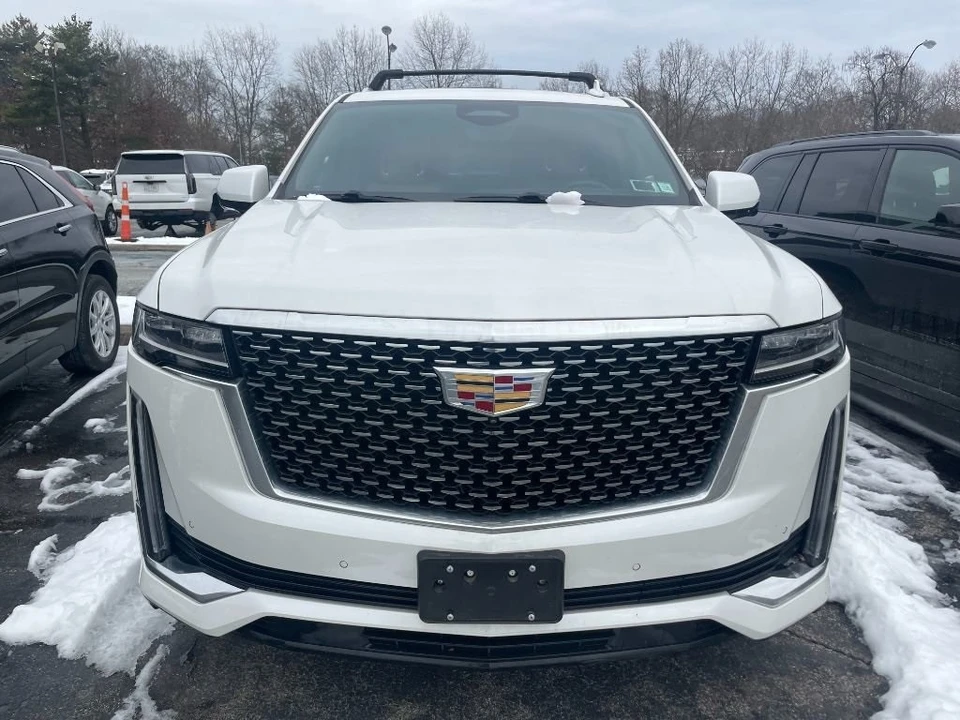 2023 Cadillac Escalade 5th Gen - Image 2 of 12