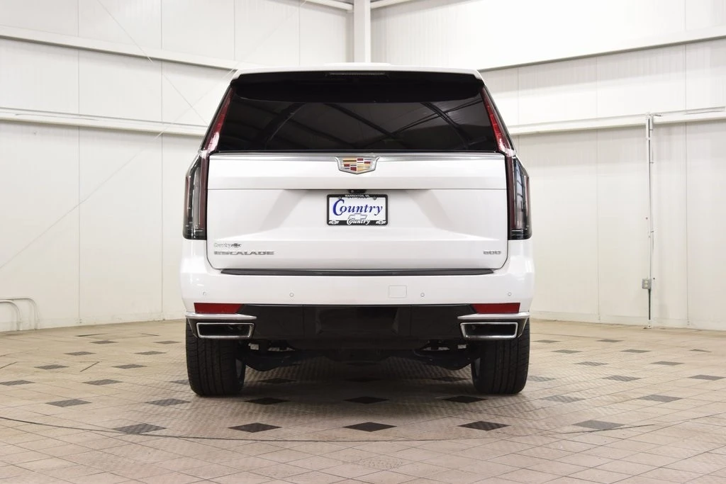 2023 Cadillac Escalade 5th Gen - Image 7 of 12