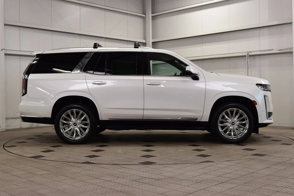 2023 Cadillac Escalade 5th Gen - Image 9 of 12