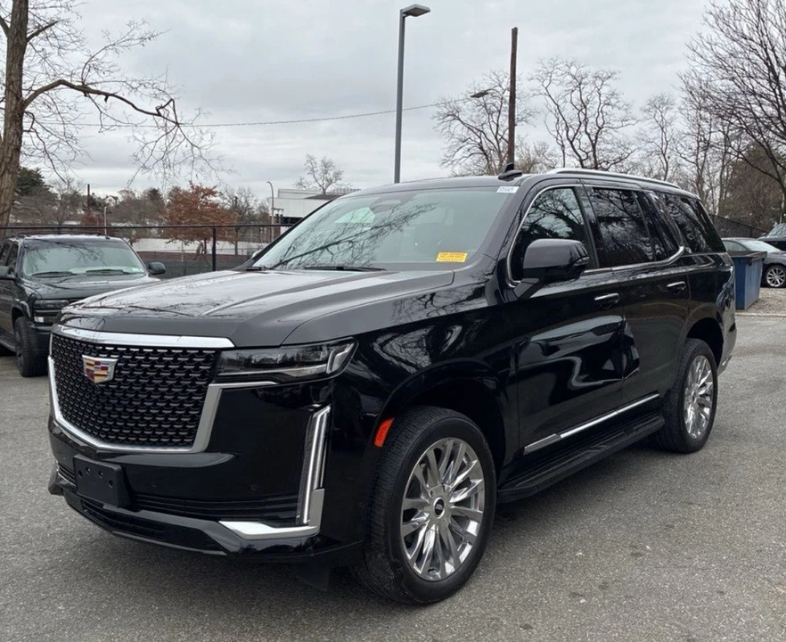 2023 Cadillac Escalade 5th Gen - Image 3 of 12