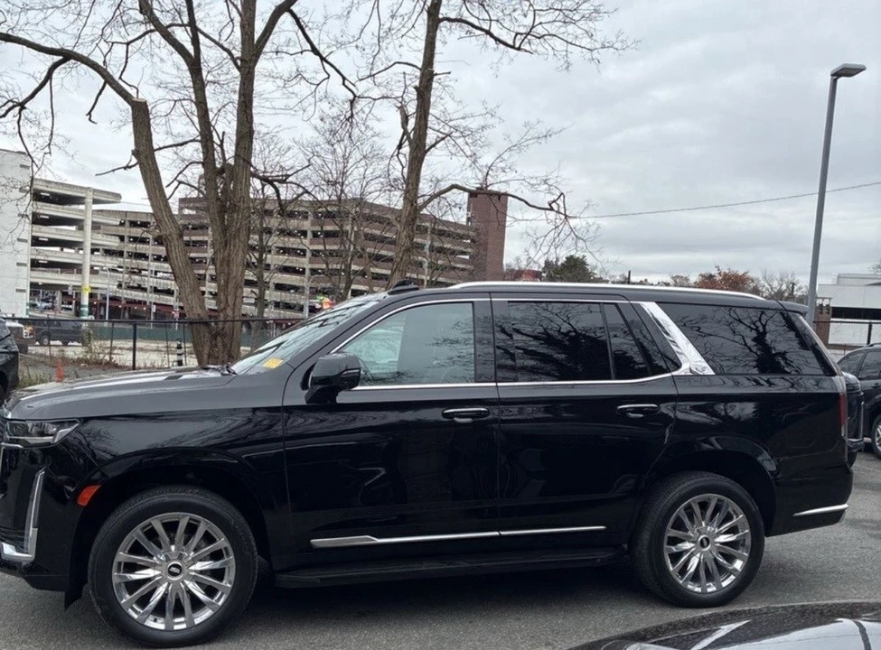 2023 Cadillac Escalade 5th Gen - Image 4 of 12