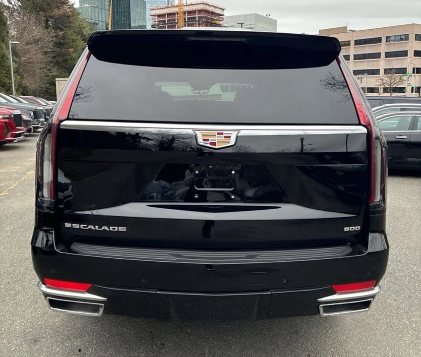 2023 Cadillac Escalade 5th Gen - Image 6 of 12
