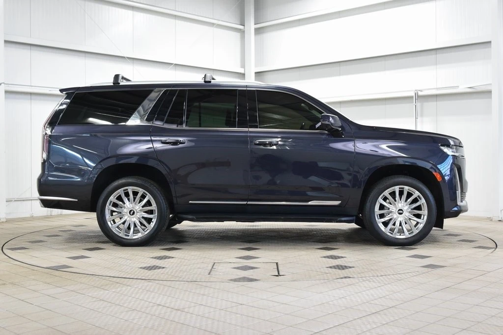2023 Cadillac Escalade 5th Gen - Image 9 of 12