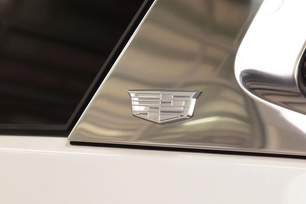 2023 Cadillac Escalade 5th Gen - Image 18 of 21