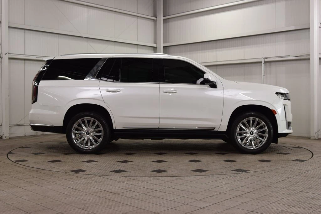 2023 Cadillac Escalade 5th Gen - Image 9 of 21