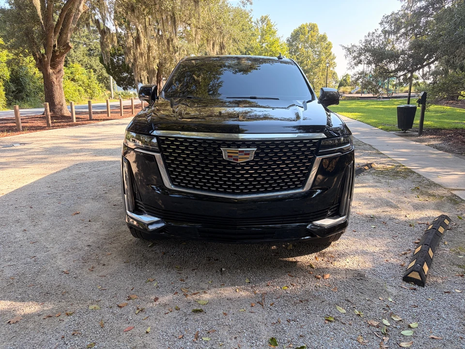 2023 Cadillac Escalade 5th Gen - Image 21 of 31