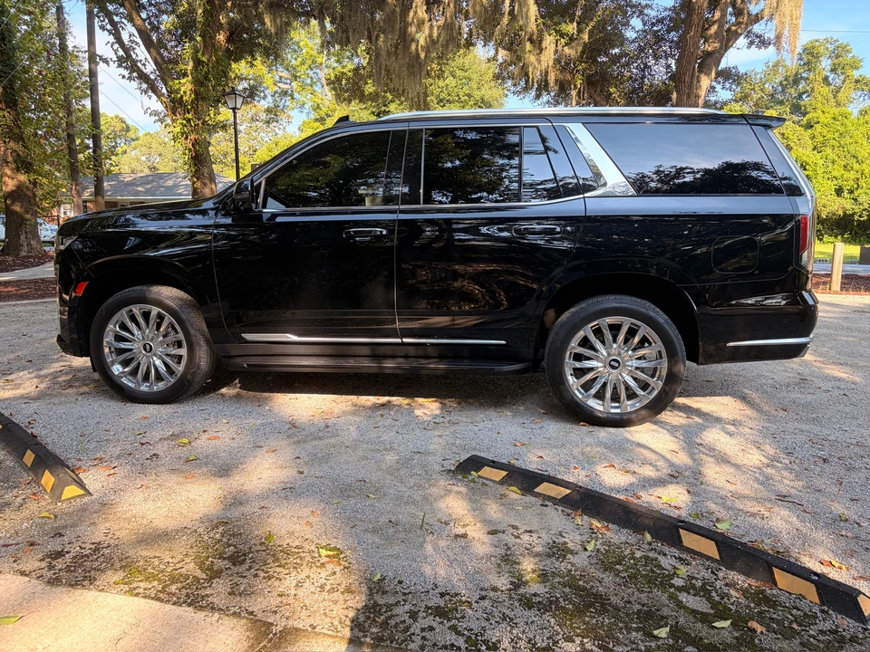2023 Cadillac Escalade 5th Gen - Image 7 of 31