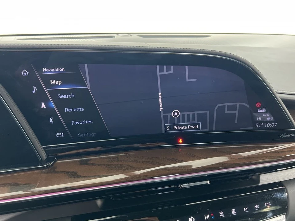 2023 Cadillac Escalade 5th Gen - Image 13 of 21