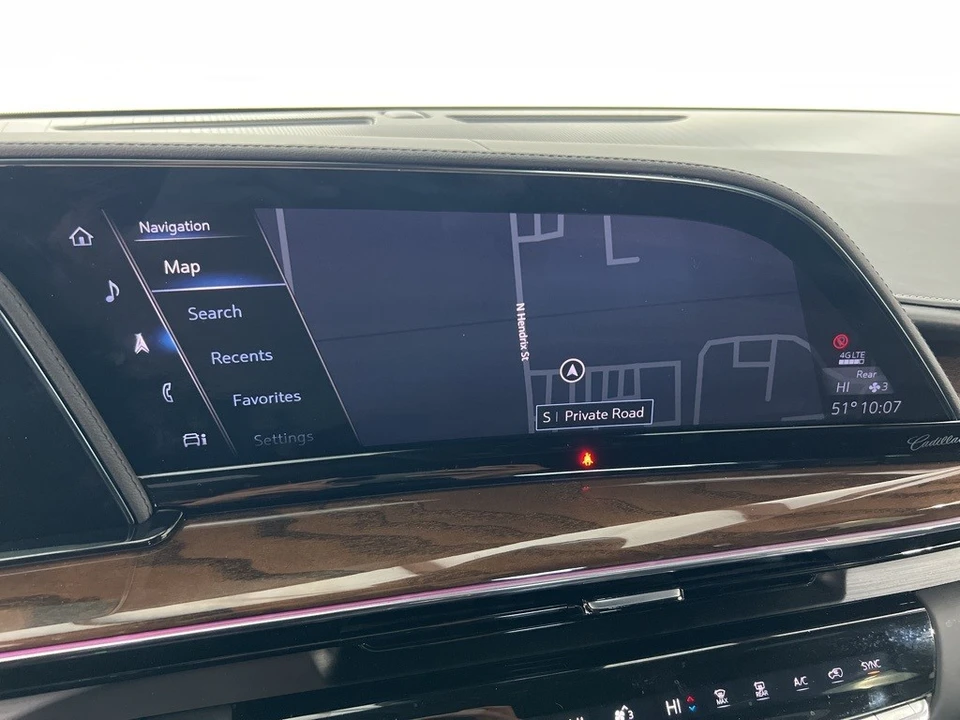 2023 Cadillac Escalade 5th Gen - Image 13 of 21