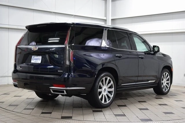 2023 Cadillac Escalade 5th Gen - Image 8 of 12