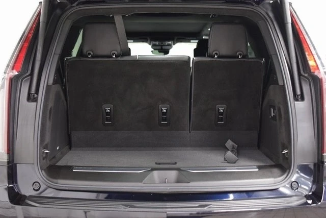 2023 Cadillac Escalade 5th Gen - Image 21 of 21