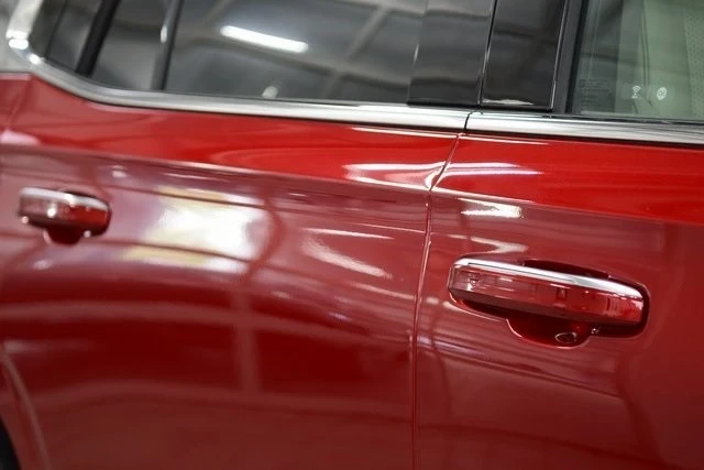 2023 Cadillac Escalade 5th Gen - Image 17 of 21