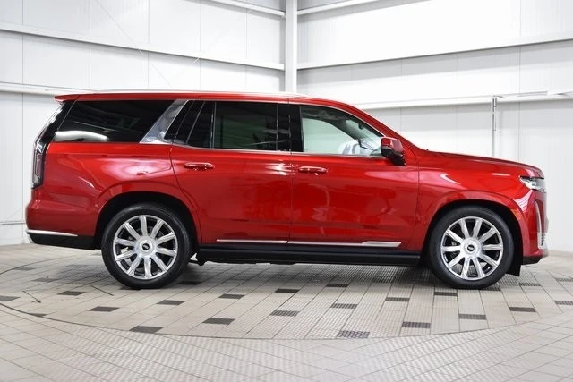 2023 Cadillac Escalade 5th Gen - Image 9 of 12