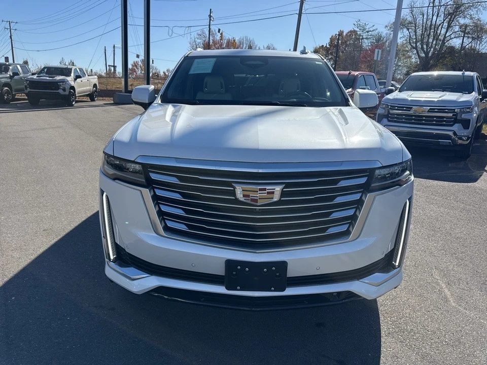2023 Cadillac Escalade 5th Gen - Image 8 of 12