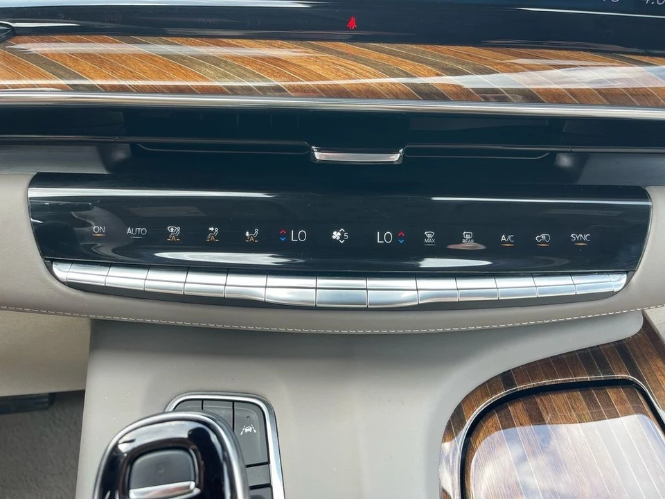 2023 Cadillac Escalade 5th Gen - Image 21 of 21