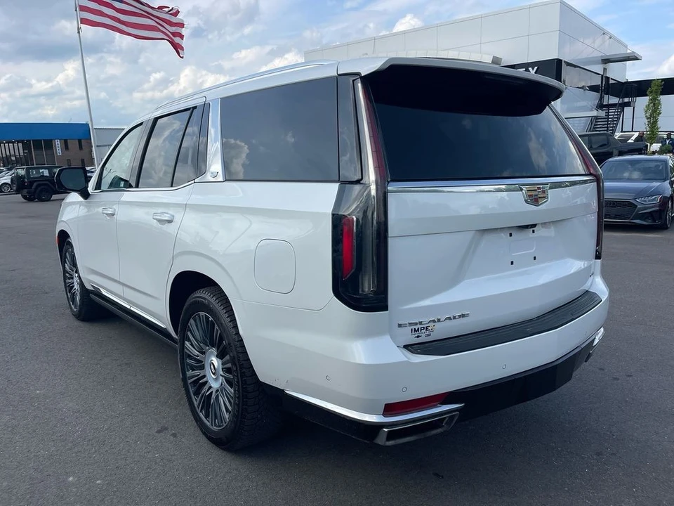 2023 Cadillac Escalade 5th Gen - Image 3 of 12