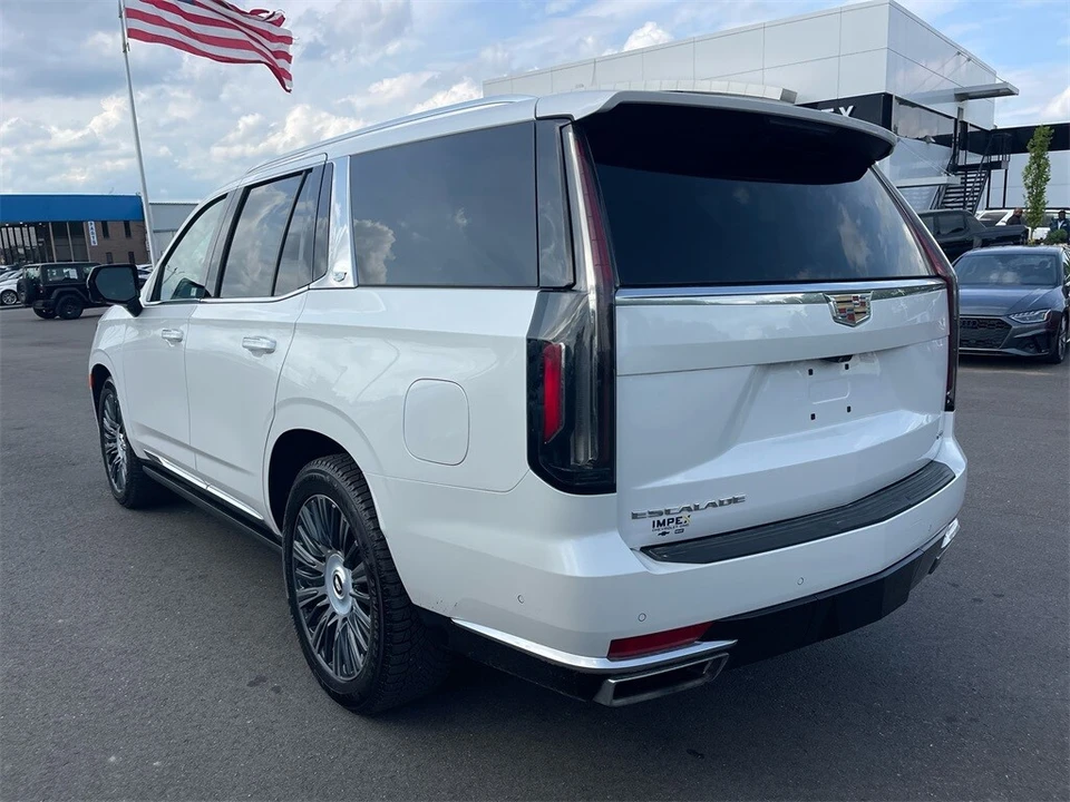 2023 Cadillac Escalade 5th Gen - Image 3 of 12