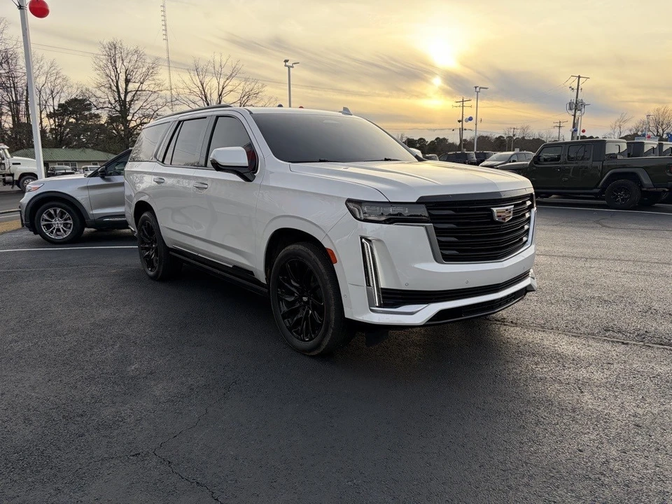 2023 Cadillac Escalade 5th Gen - Image 3 of 12