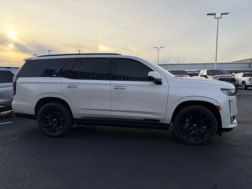 2023 Cadillac Escalade 5th Gen - Image 4 of 12