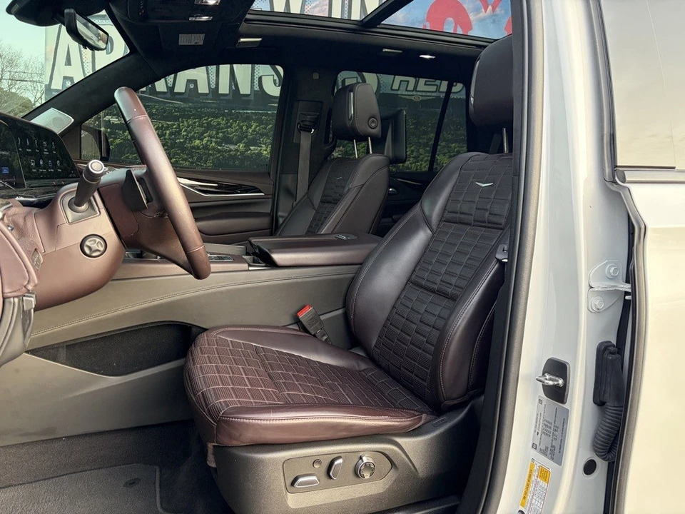 2023 Cadillac Escalade 5th Gen - Image 6 of 12