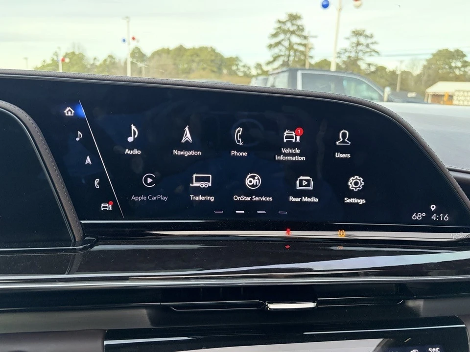2023 Cadillac Escalade 5th Gen - Image 11 of 12