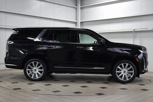 2023 Cadillac Escalade 5th Gen - Image 9 of 21