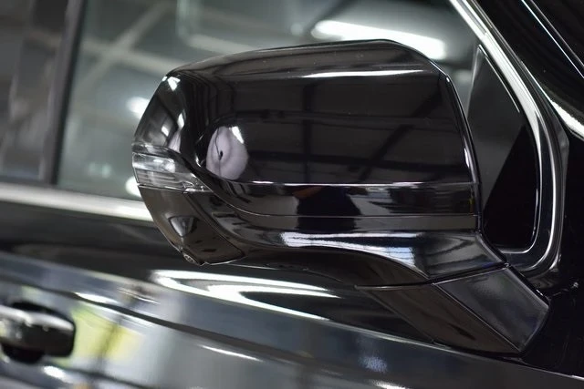 2023 Cadillac Escalade 5th Gen - Image 16 of 21