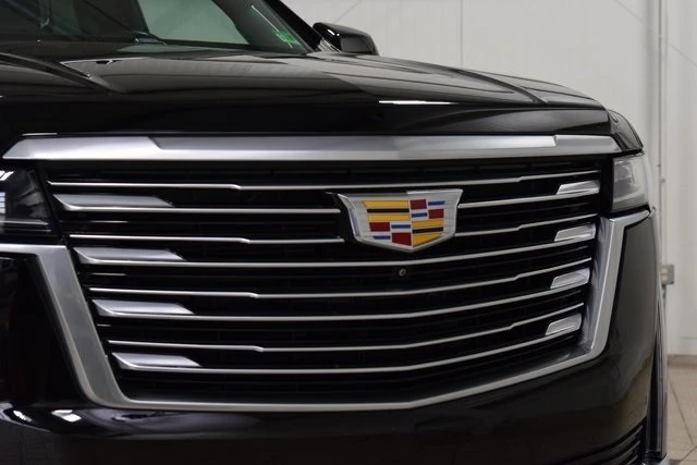 2023 Cadillac Escalade 5th Gen - Image 11 of 12