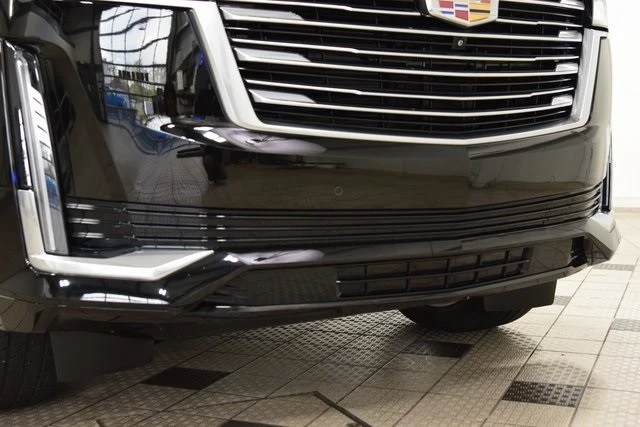 2023 Cadillac Escalade 5th Gen - Image 13 of 21