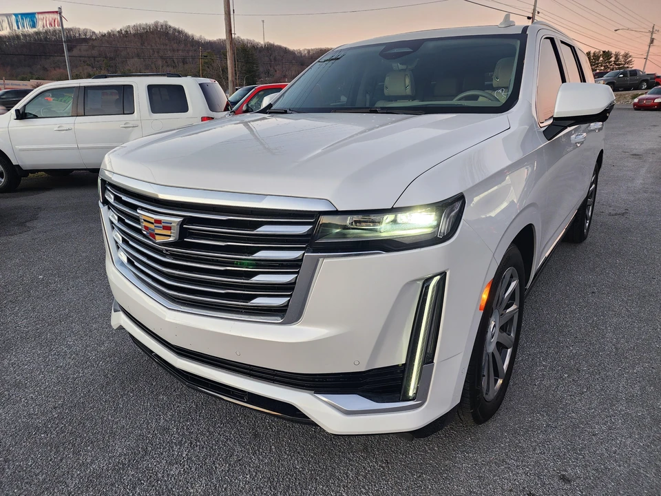 2023 Cadillac Escalade 5th Gen - Image 6 of 31