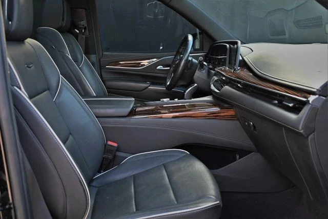 2023 Cadillac Escalade 5th Gen - Image 20 of 21