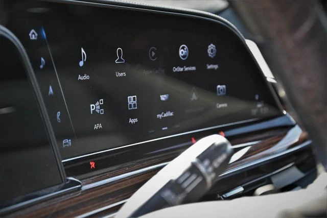 2023 Cadillac Escalade 5th Gen - Image 15 of 21