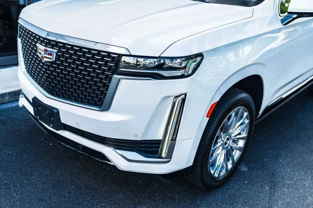2023 Cadillac Escalade 5th Gen - Image 5 of 21