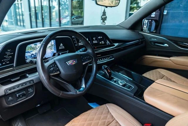 2023 Cadillac Escalade 5th Gen - Image 21 of 21