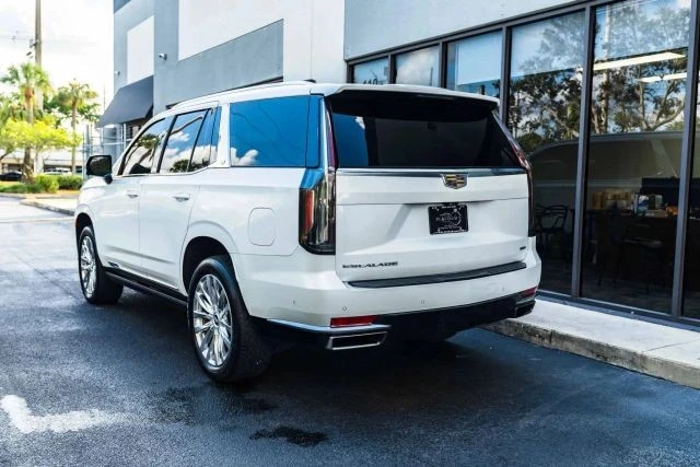 2023 Cadillac Escalade 5th Gen - Image 13 of 21