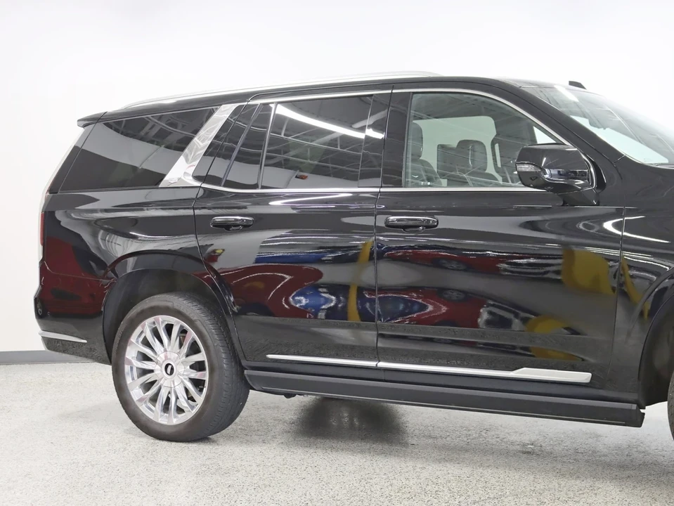 2023 Cadillac Escalade 5th Gen - Image 3 of 21