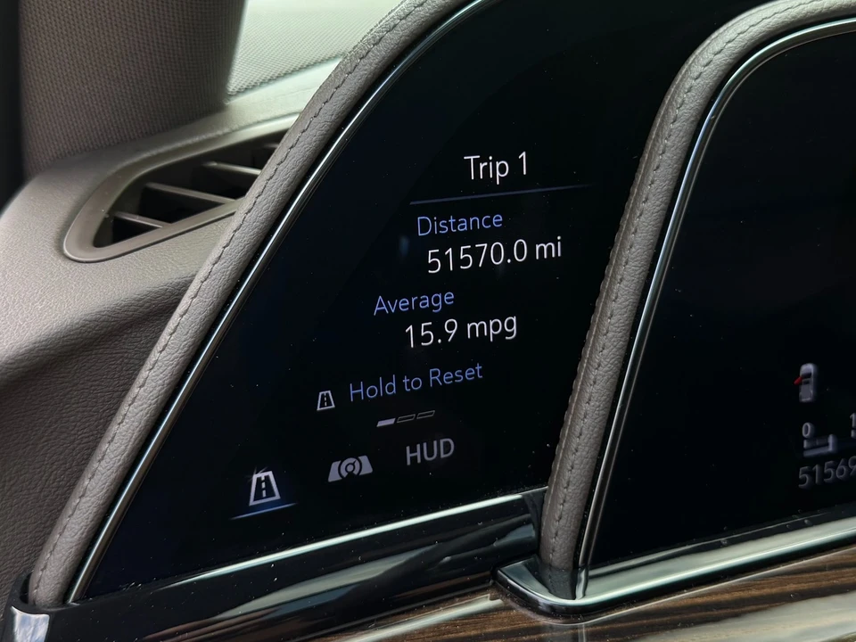 2023 Cadillac Escalade 5th Gen - Image 18 of 21