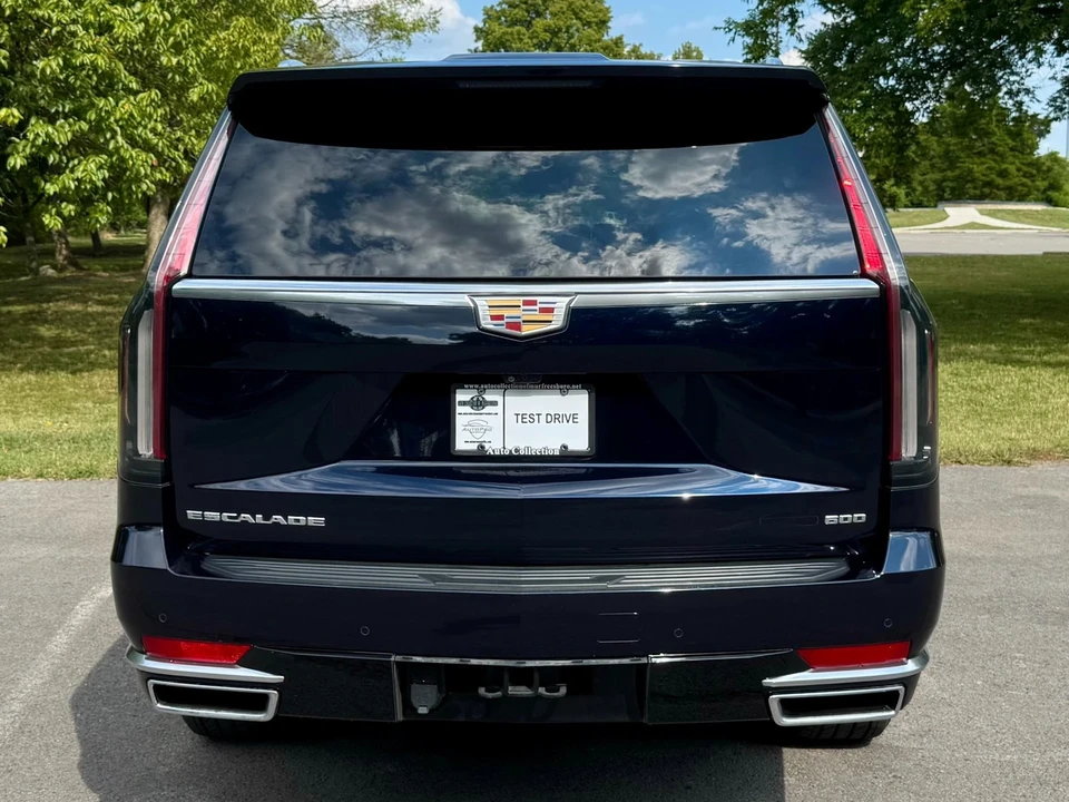 2023 Cadillac Escalade 5th Gen - Image 6 of 12