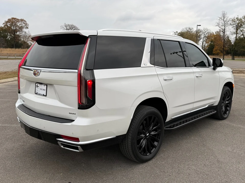 2023 Cadillac Escalade 5th Gen - Image 3 of 12