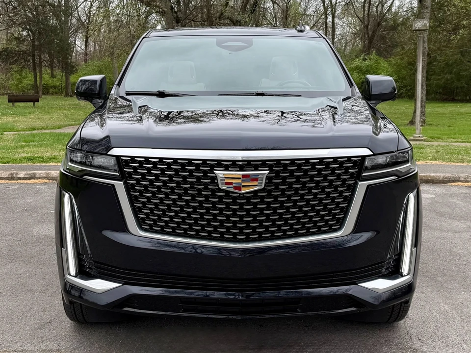2023 Cadillac Escalade 5th Gen - Image 5 of 21