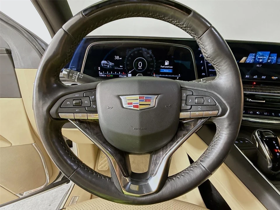 2023 Cadillac Escalade 5th Gen - Image 8 of 14