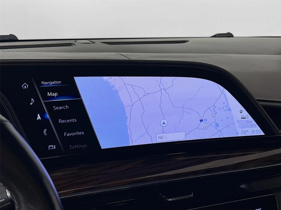 2023 Cadillac Escalade 5th Gen - Image 13 of 21