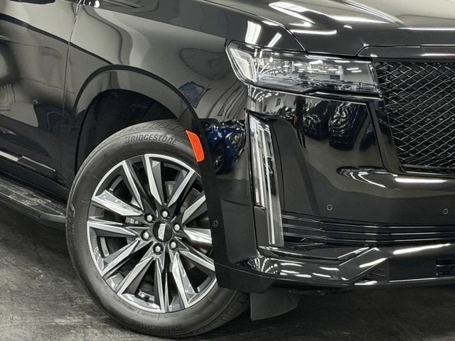 2023 Cadillac Escalade 5th Gen - Image 4 of 12