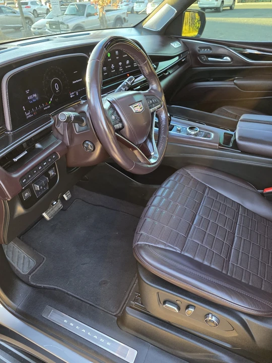 2023 Cadillac Escalade 5th Gen - Image 10 of 20