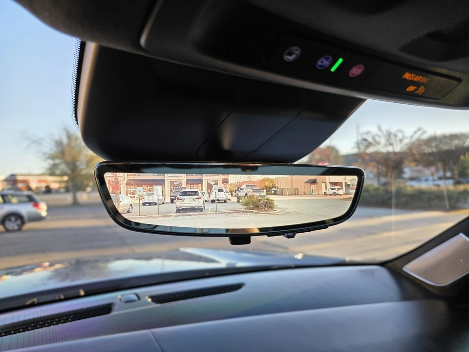 2023 Cadillac Escalade 5th Gen - Image 17 of 20